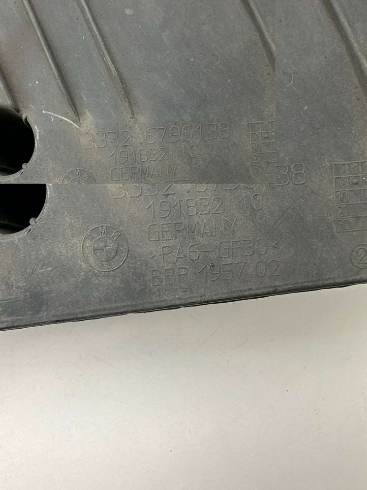 BMW 1 F20 F21 (2011 - 2019)  6796138 Защита дна задней ходовой части