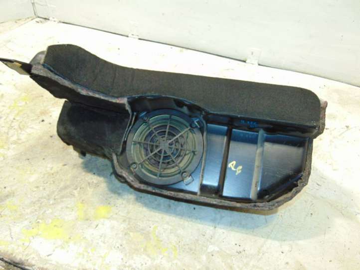 Audi A6 (1997 - 2001)  4B9051382A Громкоговоритель низкой частоты