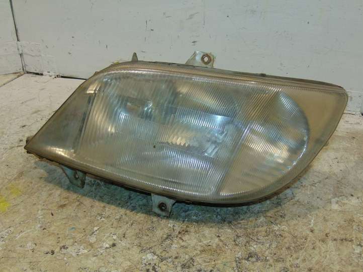 Mercedes-Benz Sprinter W901 W902 W903 W904 (1995 - 2007)  A9018202461 Передняя фара