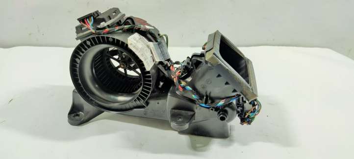 Mercedes-Benz ML W164 (2005 - 2011)  A1648300008 Вентилятор печки