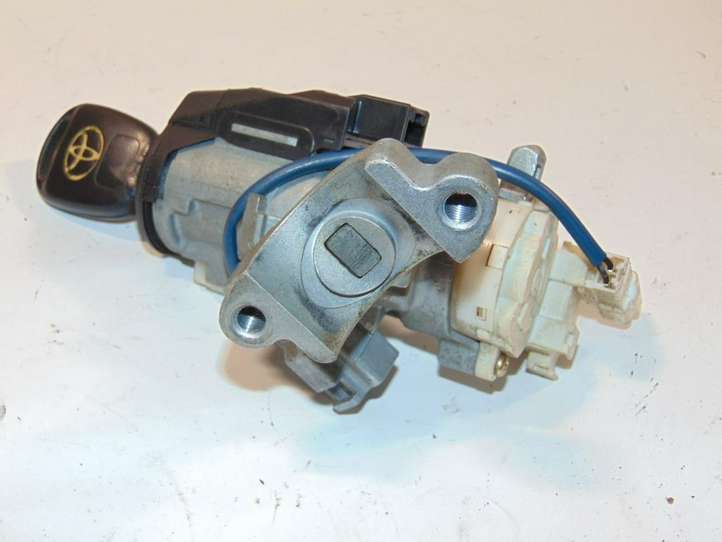 Toyota Yaris (1999 - 2003)  8970352010 Замок зажигания