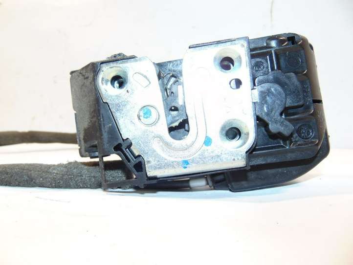 Nissan Tiida C11 (2004 - 2011)  80501EM11A Передняя звукоизоляция