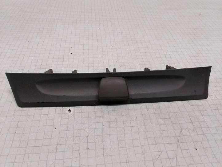 Volvo S60 (2000 - 2004)  08650366 Другая деталь панели