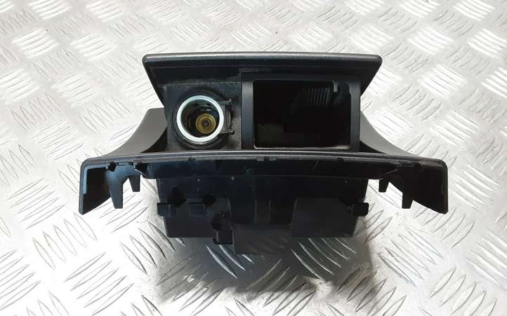 Mercedes-Benz E W212 (2009 - 2016)  A2126803850 Задняя пепельница