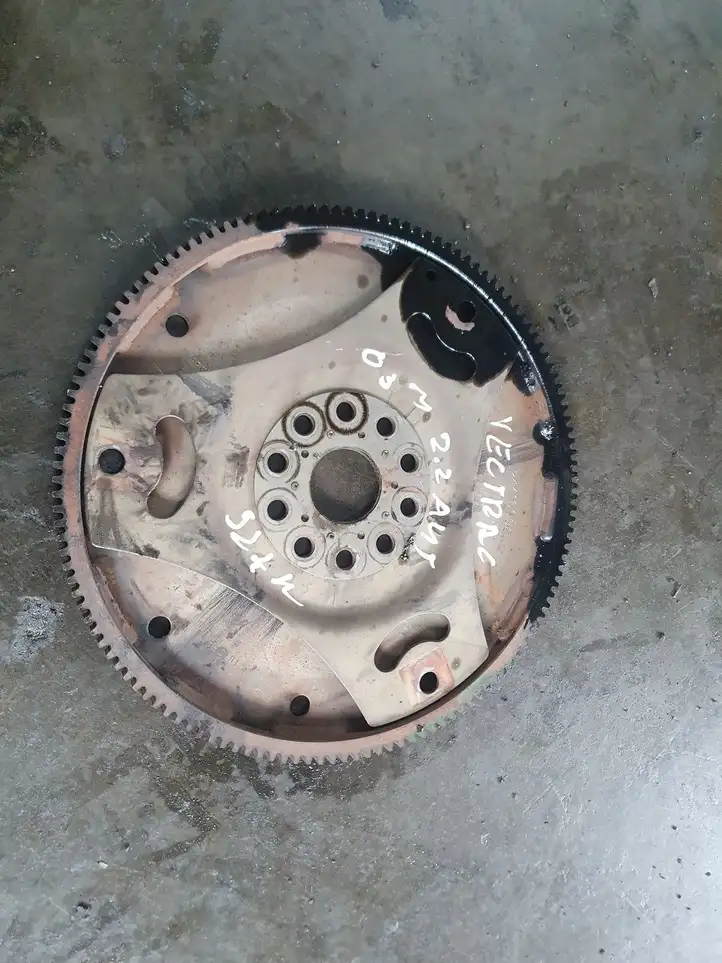 Opel Vectra C (2002 - 2005) Маховик двигателя — фото 1