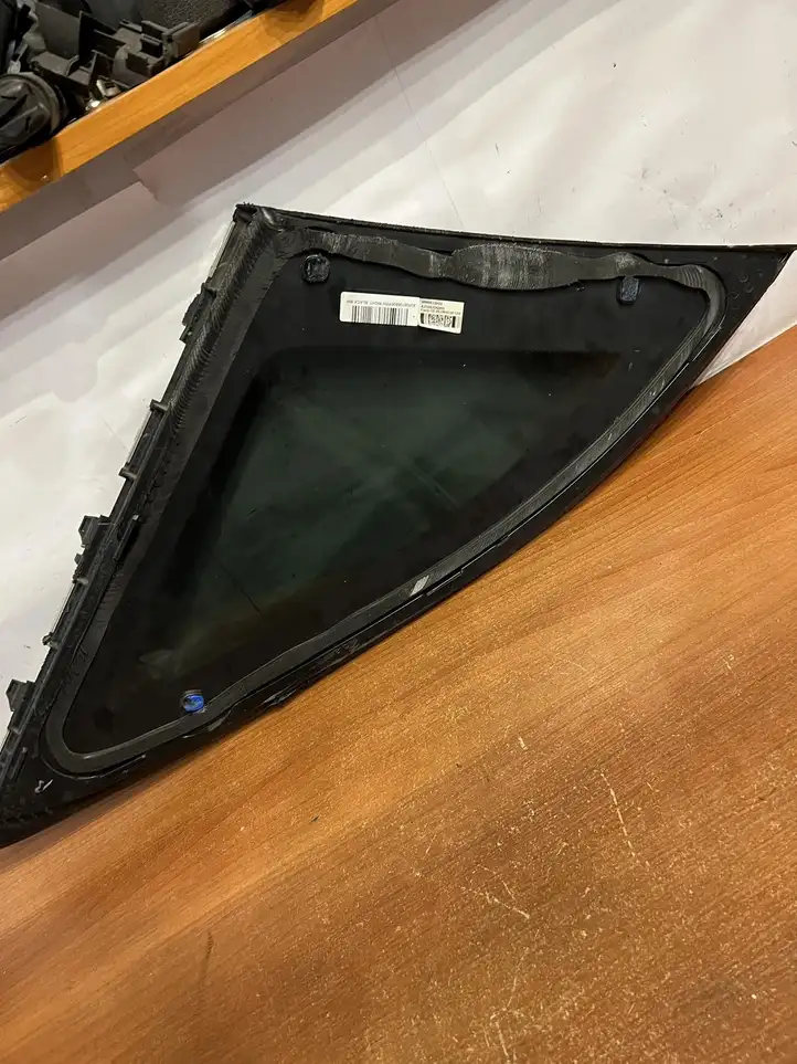 Mercedes-Benz GLC X253/C253 (2015 - )  A2536706800 Заднее стекло