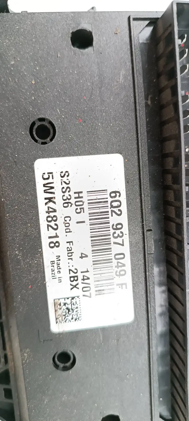 Volkswagen Fox (2009 - 2011) 6Q02937049F Модуль комфорта — фото 3