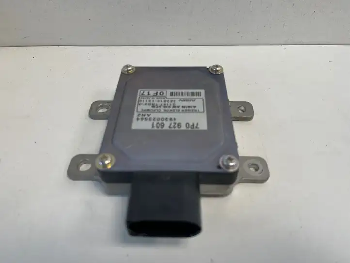 Volkswagen Touareg II (2010 - 2018)  7P0927601 Блок управления подвески