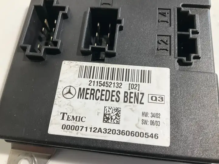 Mercedes-Benz E W211 (2002 - 2009) 2115452132 Модуль комфорта — фото 3