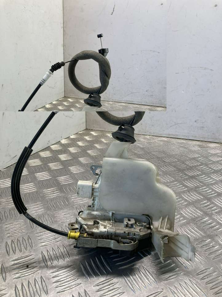 Audi A6 (2011 - 2014)  8J1837015C Передняя звукоизоляция
