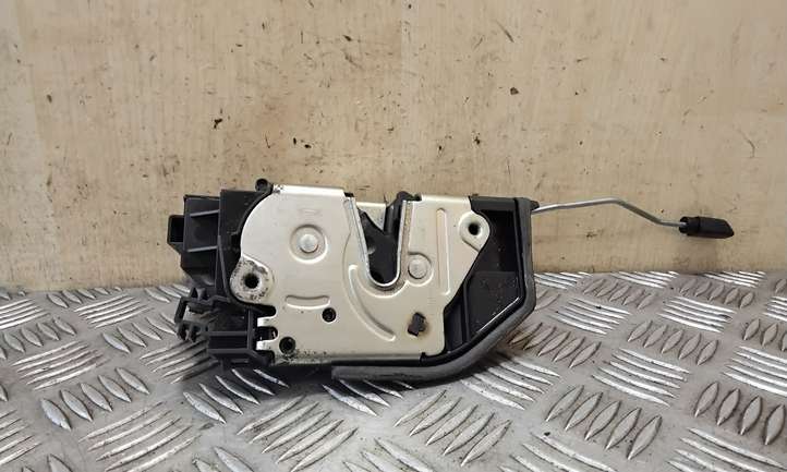 BMW X3 E83 (2003 - 2010)  7167076 Замок задней двери