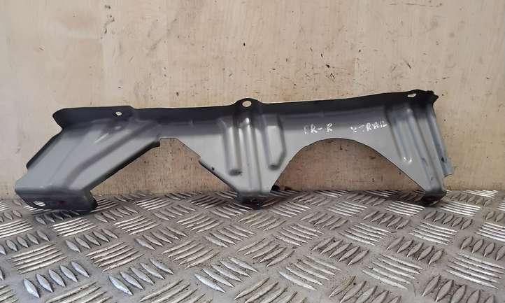 Nissan X-Trail T31 (2007 - 2014)   Держатель крыла