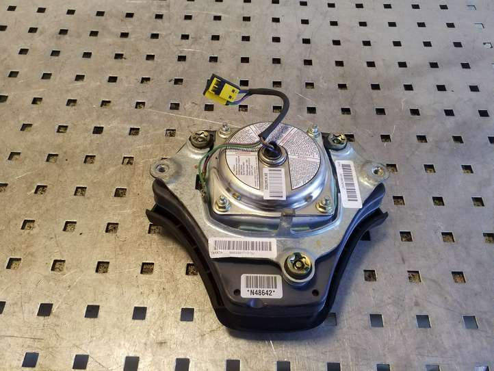 BMW 3 E46 (1998 - 2005)  33109576702T Подушка безопастности руля