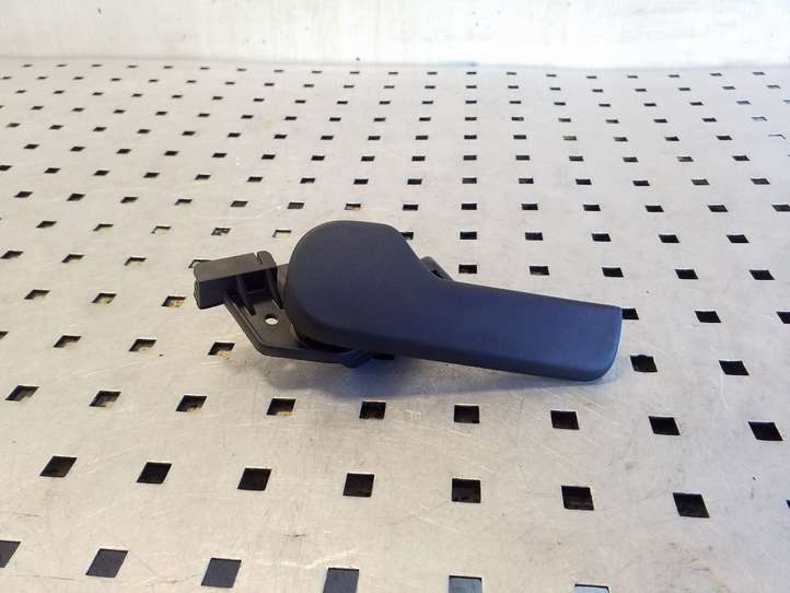 Volkswagen Polo (2005 - 2009)  1J1823633 Ручка капота