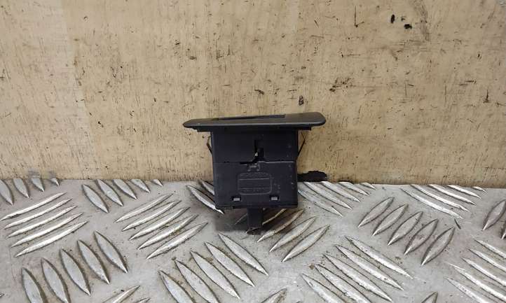 BMW X5 E53 (1999 - 2006)  8385955 Кнопка стеклоподъемников