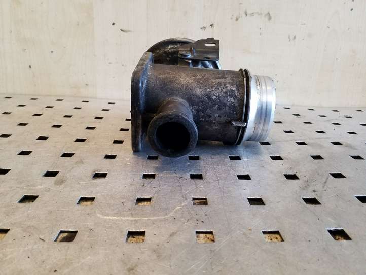 BMW X5 E53 (1999 - 2006)  7789999 Клапан EGR