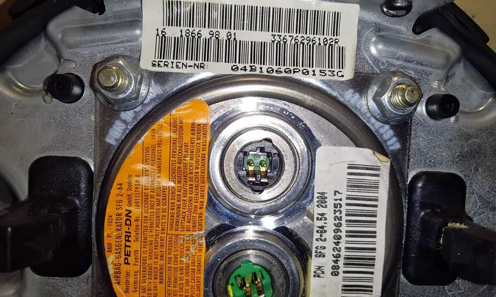 BMW X5 E53 (1999 - 2006)  33676296102R Подушка безопастности руля