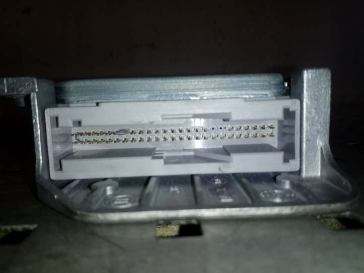 BMW X5 E53 (1999 - 2006)  65776933238 Блок управления надувных подушек