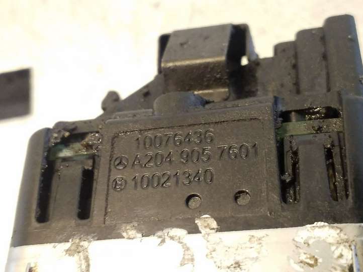 Mercedes-Benz E W212 (2009 - 2016)  A2049057601 Кнопка стеклоподъемников