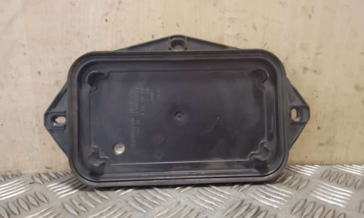 Volkswagen Passat CC (2008 - 2012)  1K0941369A Другая деталь отсека двигателя