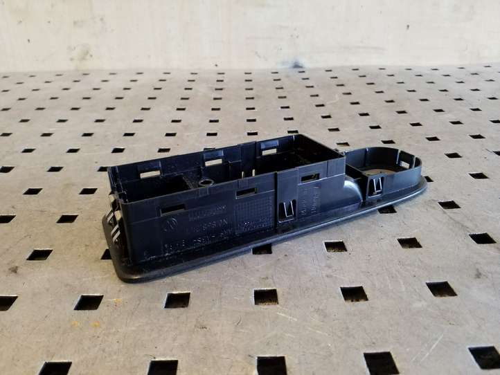 Volkswagen Sharan (2010 - 2015)  7N0868247 Отделка кнопок стеклоподъемника 