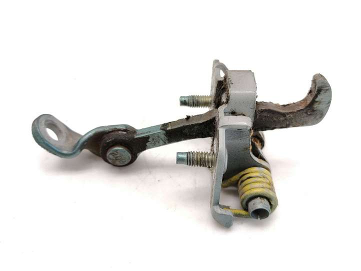 Peugeot 206 (1998 - 2012)   Ограничитель открывания передней двери