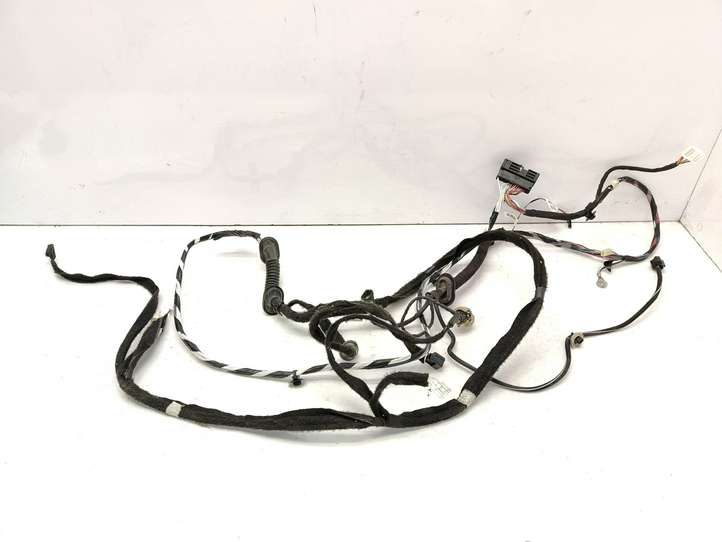 Renault Captur (2013 - 2020)  241635798R Проводка крышки багажника