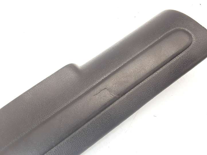 Jaguar X-Type (2001 - 2008)  1X43F13244AHW Отделка заднего порога (внутренняя)