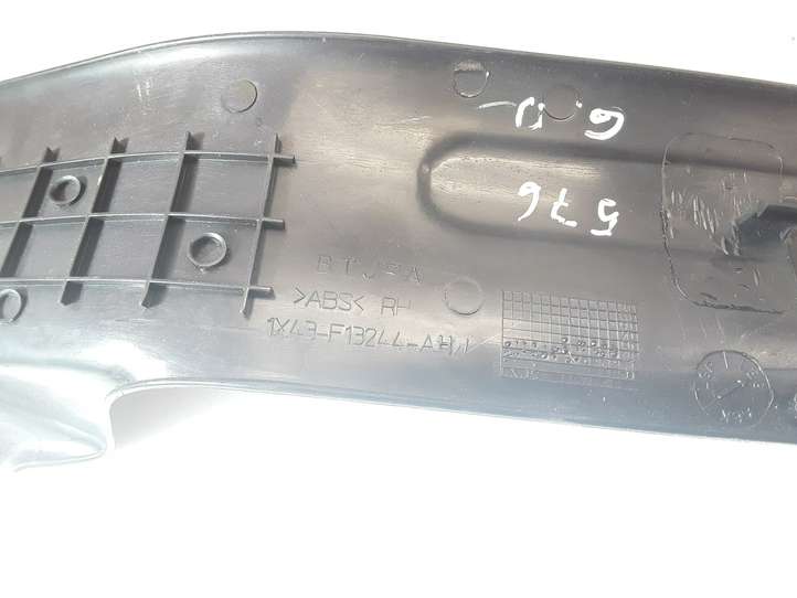 Jaguar X-Type (2001 - 2008)  1X43F13244AHW Отделка заднего порога (внутренняя)