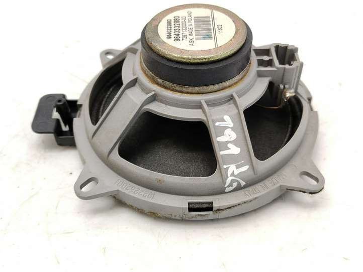 Peugeot 206 (1998 - 2012)  9640332880 Громкоговоритель (громкоговорители) в задних дверях