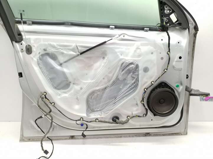 Opel Astra (2009 - 2012)   Дверь