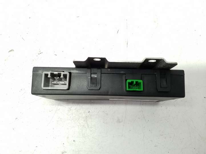 Ford S-Max (2006 - 2010)  6M2J19H378AA Блок управления крюка для прицепа
