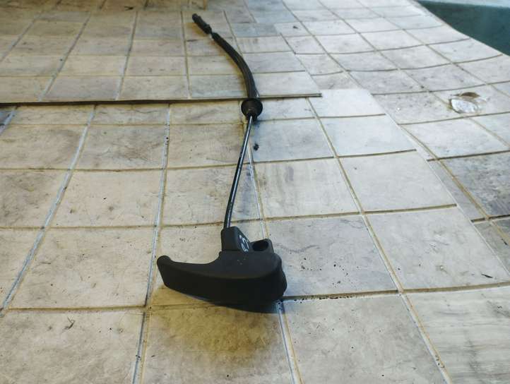 Audi A3/S3 8P (2004 - 2008)  8P0823535C Ручка капота