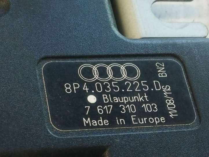 Audi A3/S3 8P (2004 - 2008)  8P4035225D Усилитель антенны