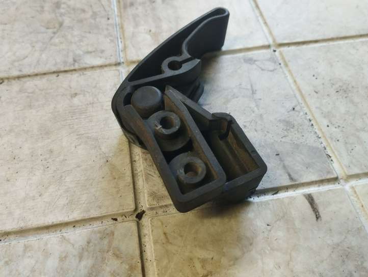 Volkswagen Sharan (2000 - 2003)  1H1823533 Ручка капота