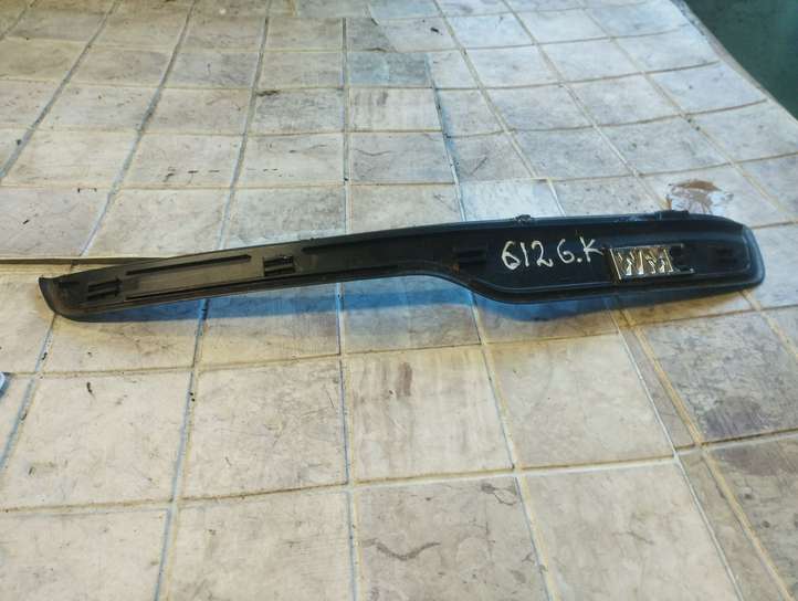BMW 3 E90 E91 (2005 - 2012)  51477060285 Отделка заднего порога (внутренняя)