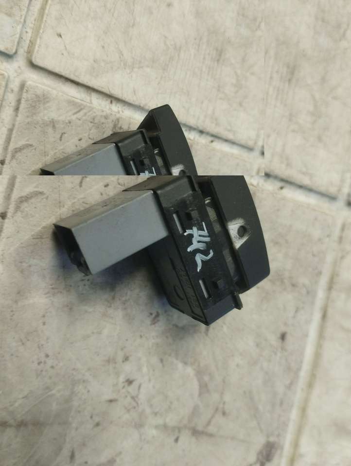 Skoda Octavia Mk2 (1Z) (2004 - 2013)  1Z0959856 Кнопка стеклоподъемников