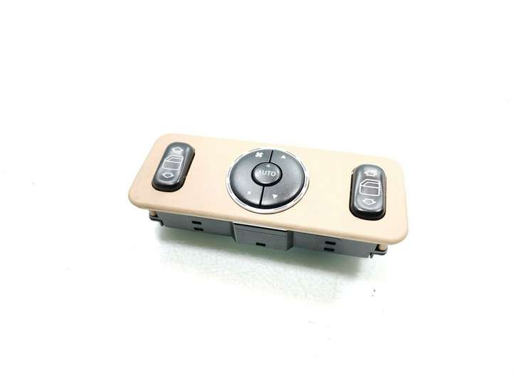 Mercedes-Benz ML W163 (1997 - 2005)  A1638200326 Кнопка стеклоподъемников
