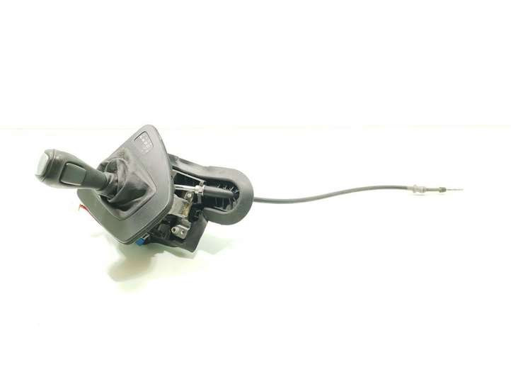 BMW 3 E90 E91 (2005 - 2012)  7562484 Отделка рычага переключения передач (кожа, головка)