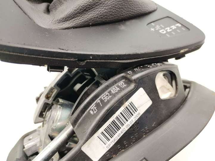 BMW 3 E90 E91 (2005 - 2012)  7562484 Отделка рычага переключения передач (кожа, головка)