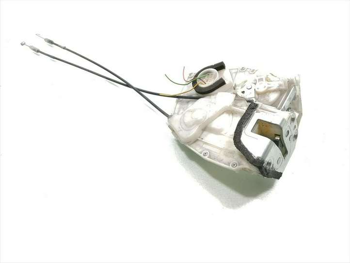 Suzuki SX4 (2006 - 2009)  82302-79J10 Замок задней двери