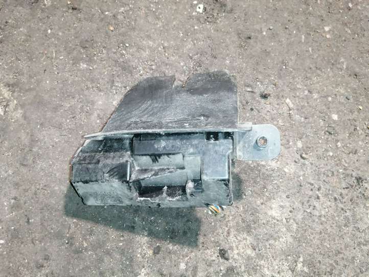 Ford Fiesta (2006 - 2008)  8A61A442A66AB Замок задней крышки