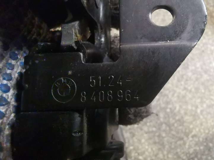 BMW X5 E53 (1999 - 2006)  8408964 Замок задней крышки