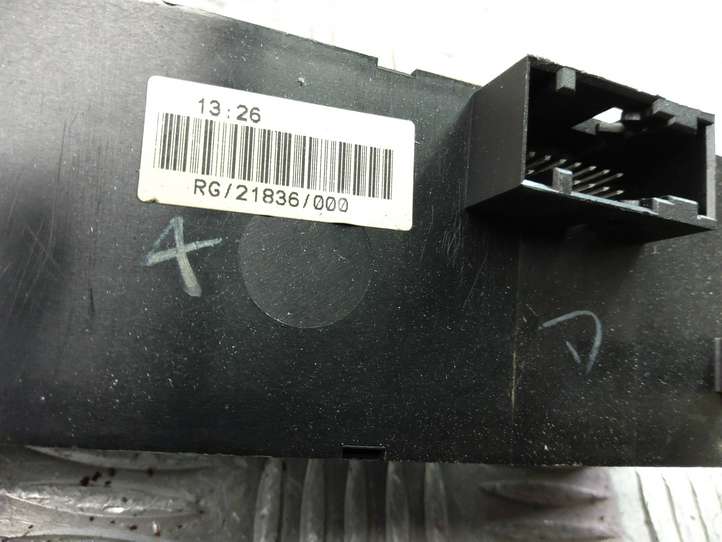 Mini One Cooper R50-53 (2000 - 2012)  6917985 Блок переключателей