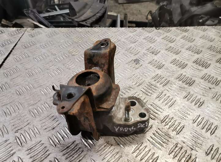 Toyota Yaris (1999 - 2003)   Подушка коробки передач