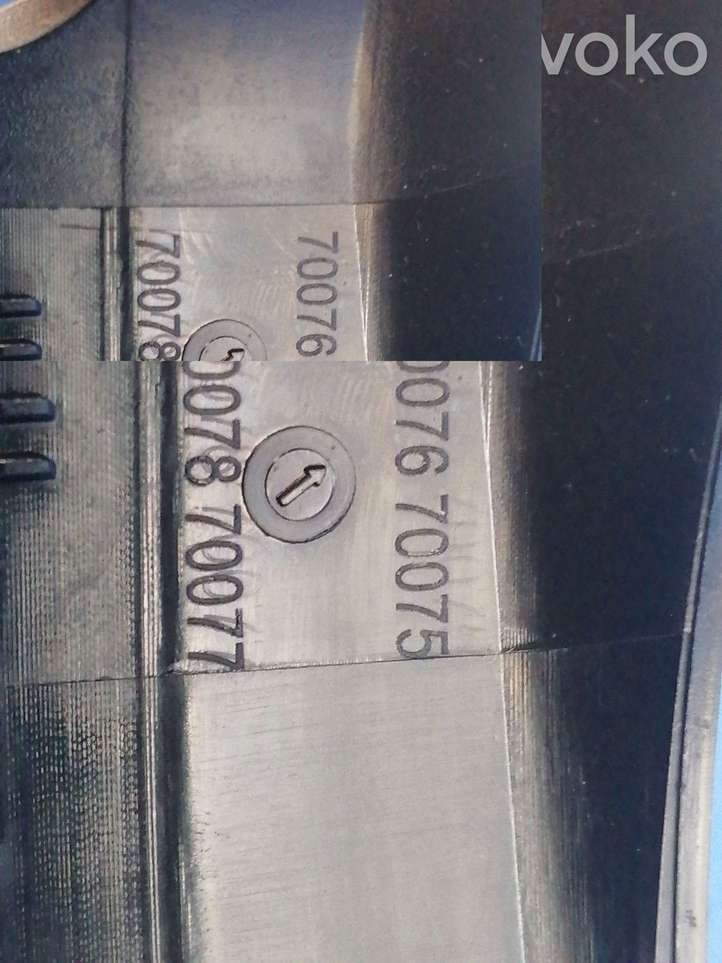 Mercedes-Benz C W204 (2007 - 2014)  7007670075 Отделка рулевой колонки
