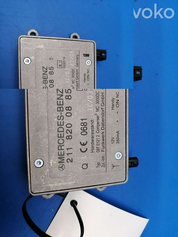 Mercedes-Benz CLS C219 (2003 - 2011)  2118200885 Антенна Bluetooth