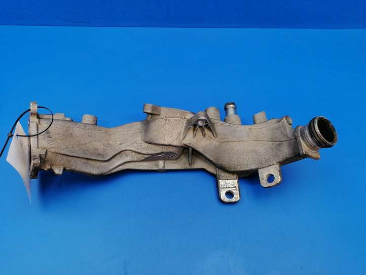 Mercedes-Benz C W203 (2000 - 2007)  A6111400408 Охладитель EGR