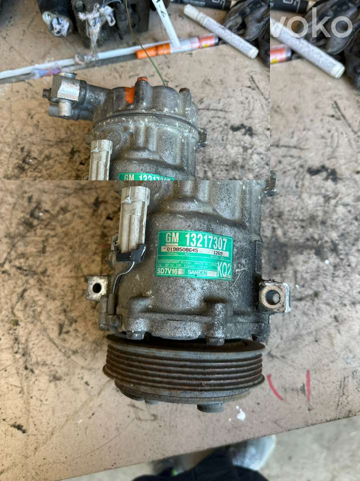 Opel Vectra (2002 - 2005)  13217307 Компрессор (насос) кондиционера воздуха