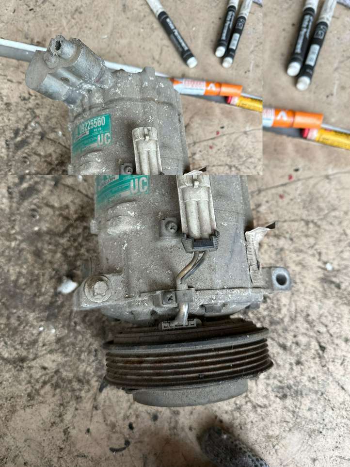 Opel Vectra (2002 - 2005)  09225560 Компрессор (насос) кондиционера воздуха